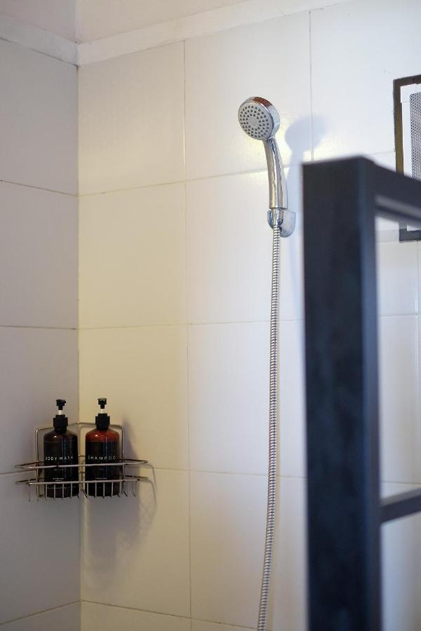 Hostel Dip & Doze Living Canggu Zewnętrze zdjęcie