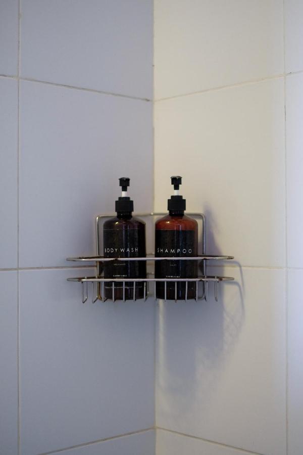 Hostel Dip & Doze Living Canggu Zewnętrze zdjęcie