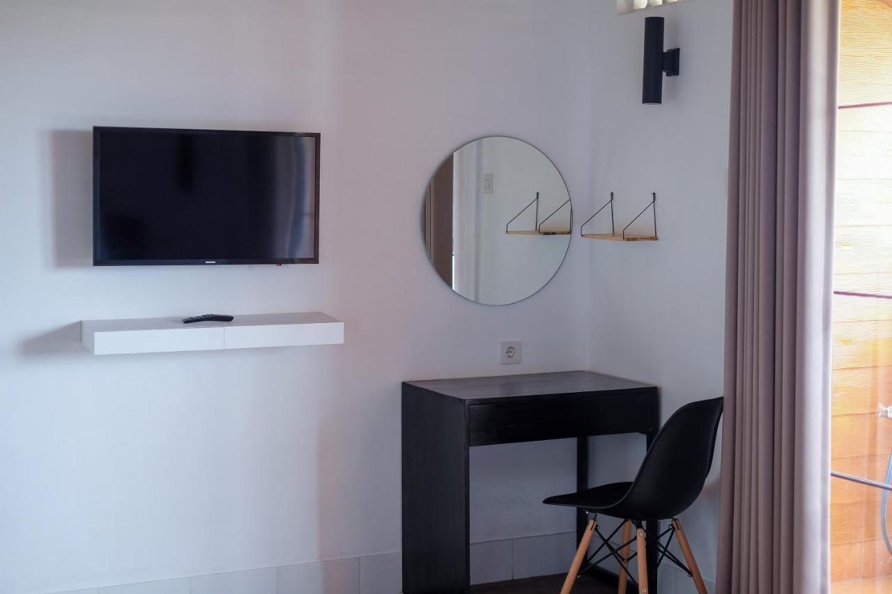 Hostel Dip & Doze Living Canggu Zewnętrze zdjęcie